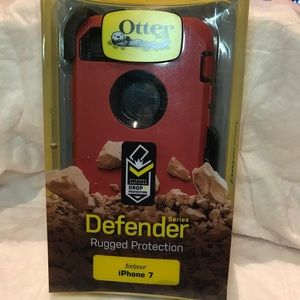 iPhone 7 Defender Case